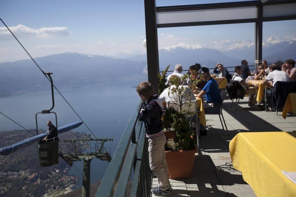 Hotel Funivia Laveno-Mombello Buitenkant foto